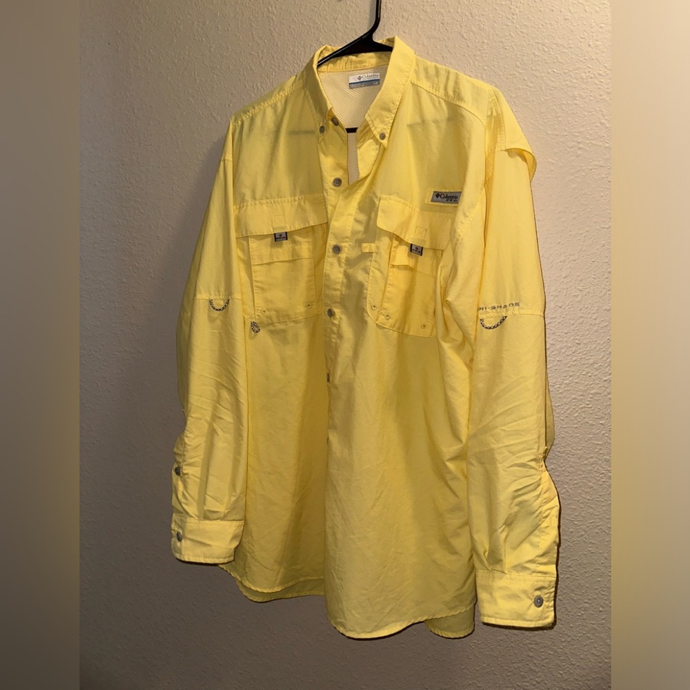 Columbia yellow button down - Picture 2 of 3